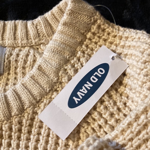 Boys sweater.  Cream in colour.  XL 14-16 - Picture 3 of 5